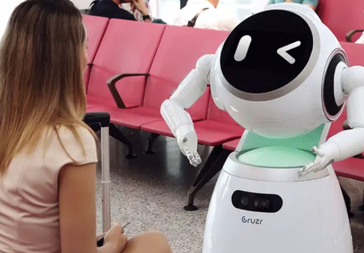 robot humanoïde Cruzr